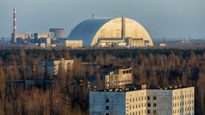 Руските части поеха контрола върху Чернобил