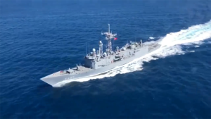 Турция спира военните кораби през Босфора