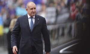 Президентът Румен Радев започва консултации с парламентарните групи