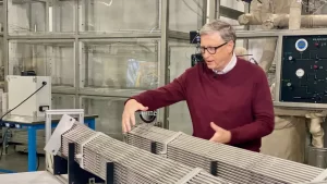 Бил Гейтс иска да построи десетки малки модулни реактори във Великобритания