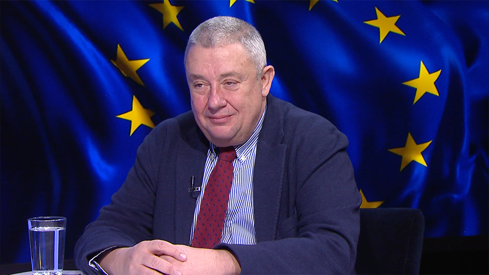 ВАРИАНТ Б - "Защо Европа" с Марио Гаврилов