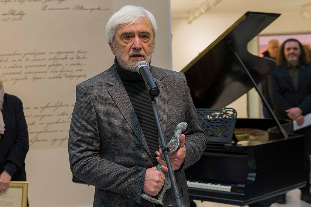 Динко Стоев е носителят на Националната награда за живопис „Владимир Димитров – Майстора“ - 2025