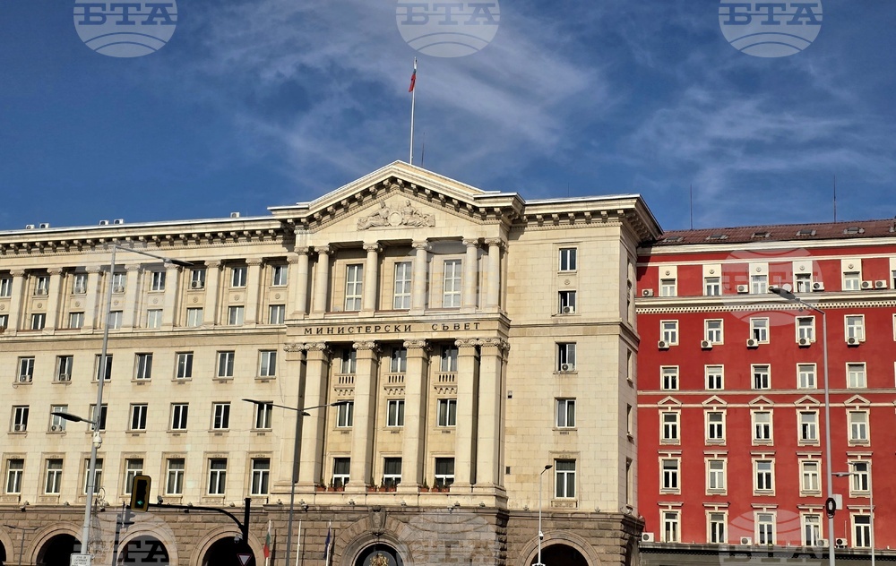 Правителството предоставя 126 000 евро на БЧК по програмата за хуманитарна подкрепа и интеграция на разселени от Украйна