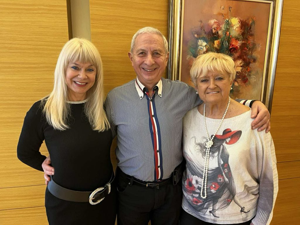 Проф.Огнян Герджиков-юрист, преподавател, политик и творец!